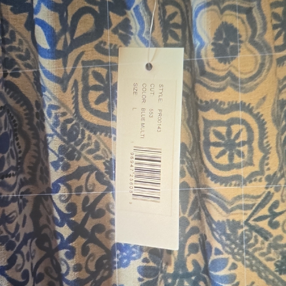 Blue and White Printed Puff-Sleeve Maxi Dress - Picture 7 of 8